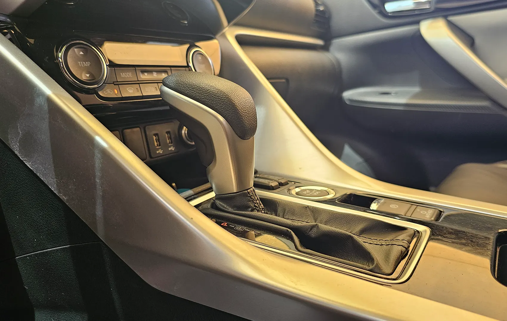 اجاره میتسوبیشی اکلیپس در دبی | قیمت کرایه میتسوبیشی اکلیپس ...